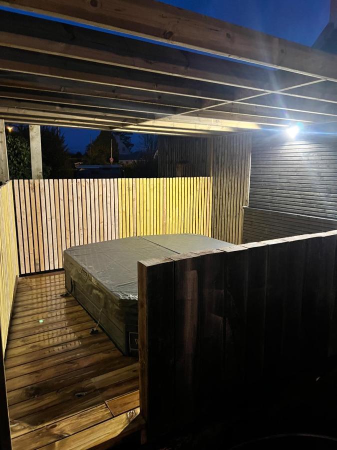 Maison Avec Spa Cote De Granit Rose Tregastel Exterior photo
